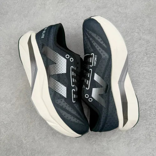 Tênis New Balance Fuelcell Supercomp Elite V4  Black